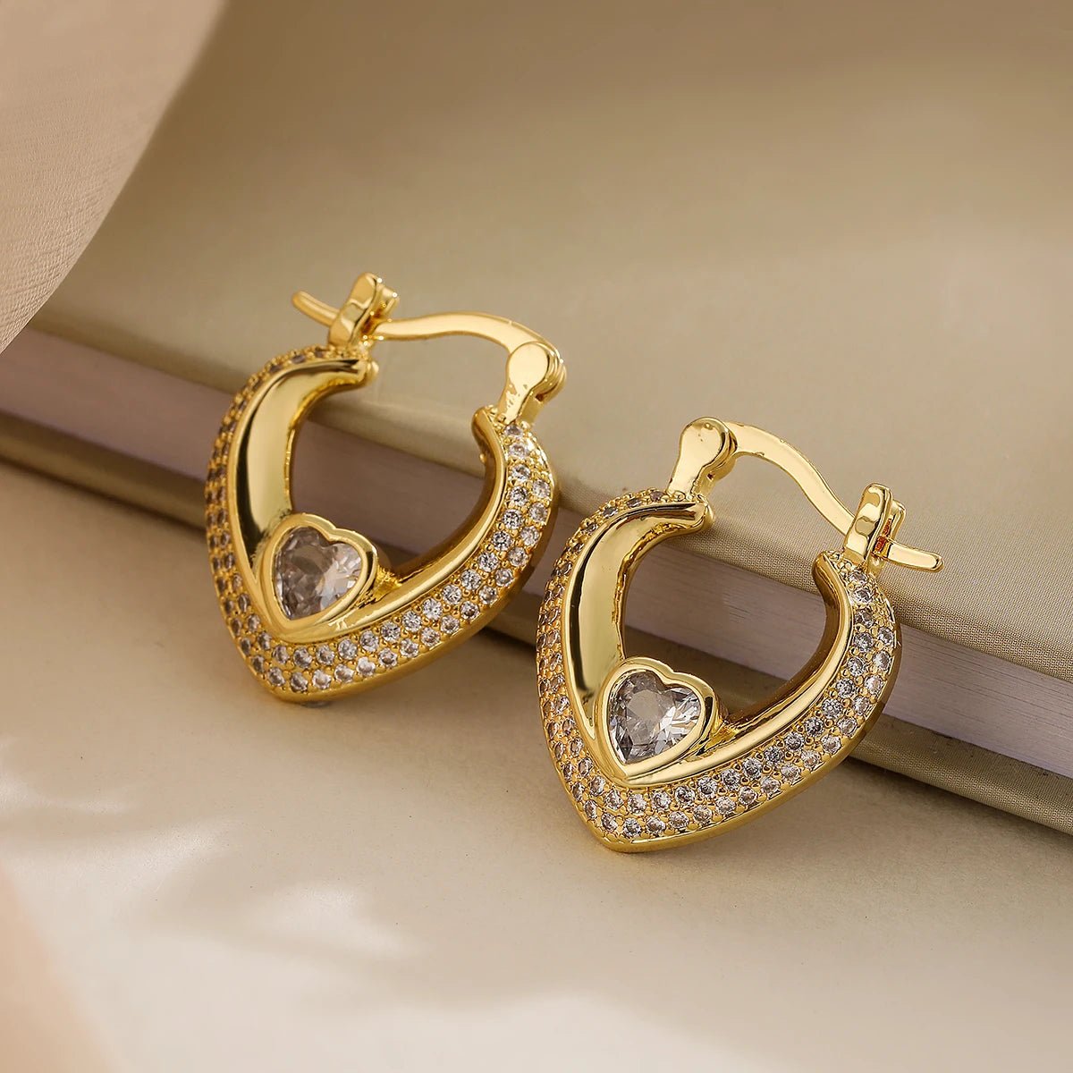 Heart-Shaped Diamond Earrings for Women – Elegant Gold-Filled Design with Sparkling Zircons 4