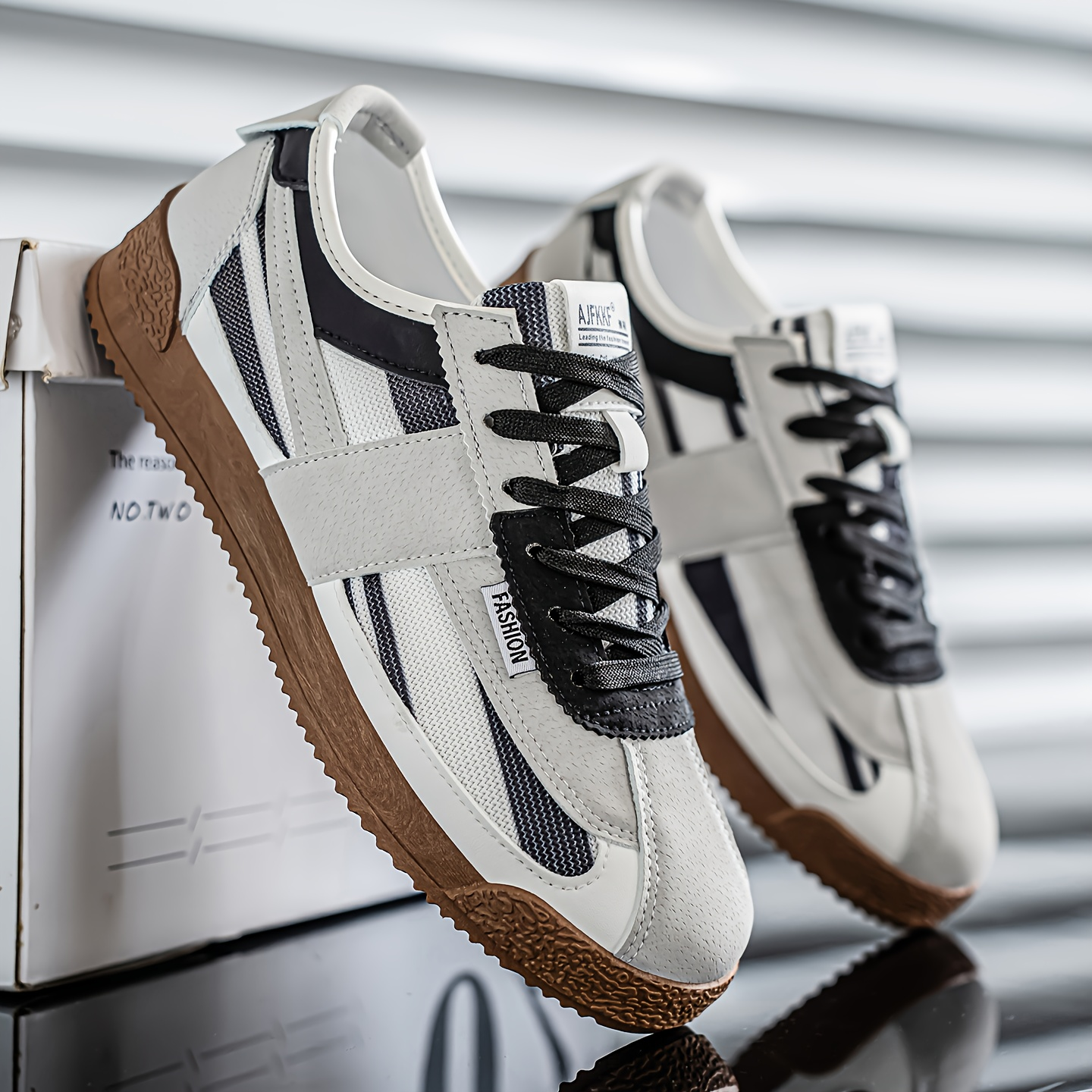 Men's Retro Low-Top Sneakers in White Black – side view | Hensley London