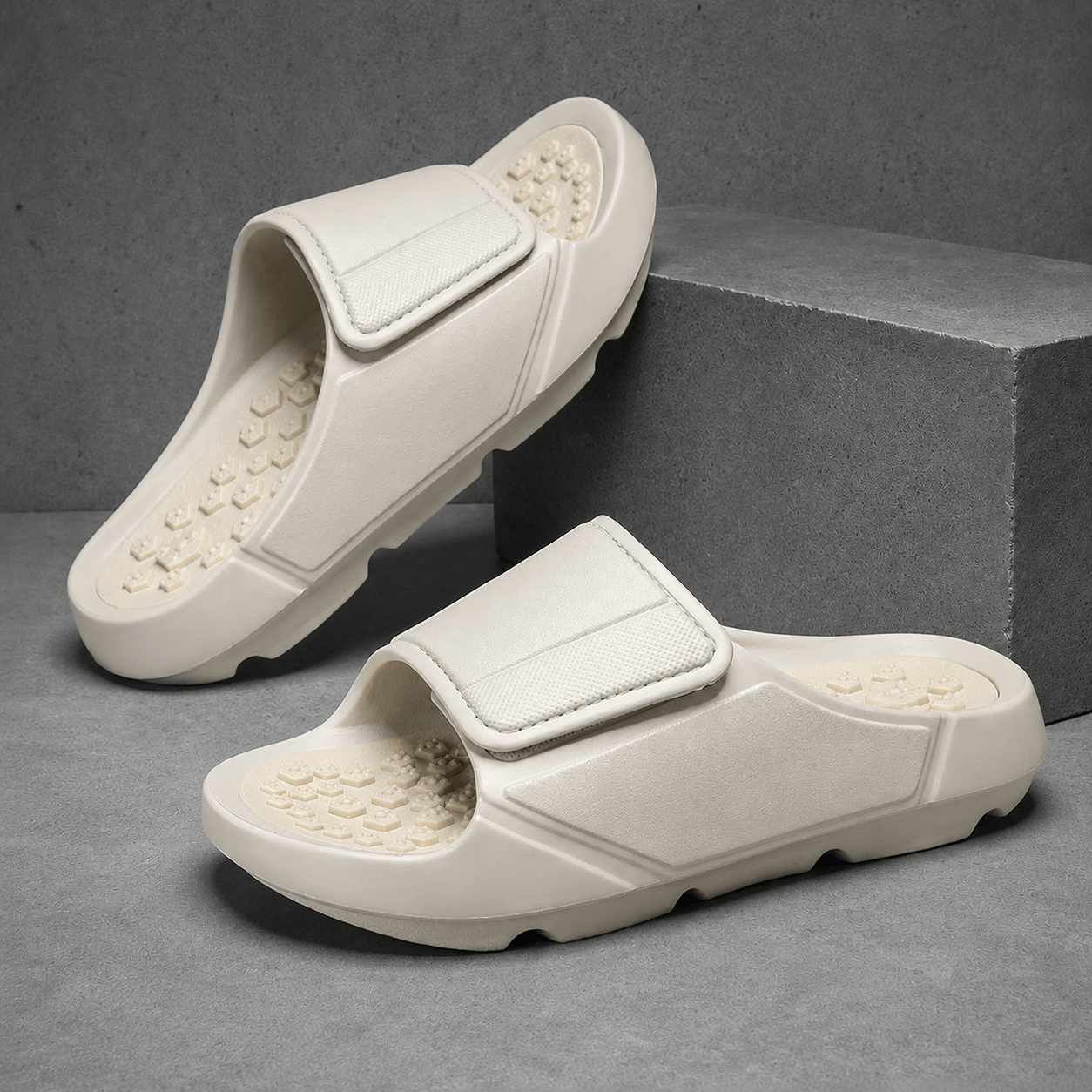 Men's Cushioned Massaging Recovery Slides – side view | Hensley London