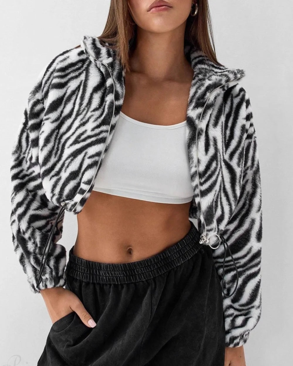 Luna Women's Fluffy Jacket | Fleece-Lined, Leopard Print 1