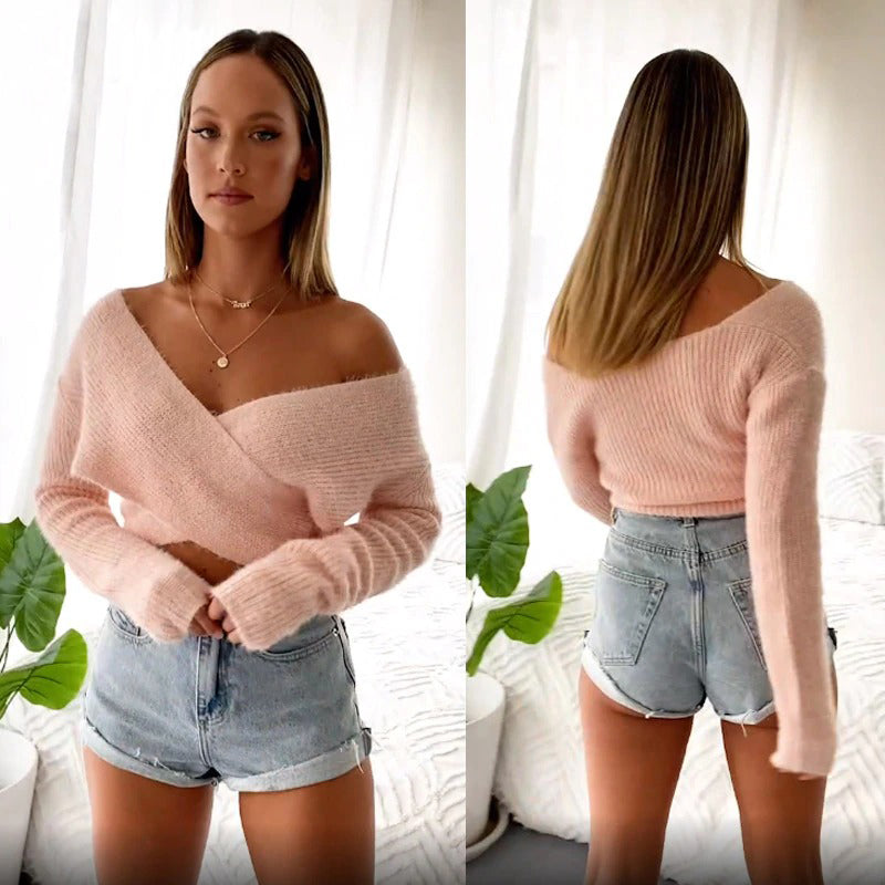 Loose-fitting Knitted V-Neck Cropped Top Sweater 2