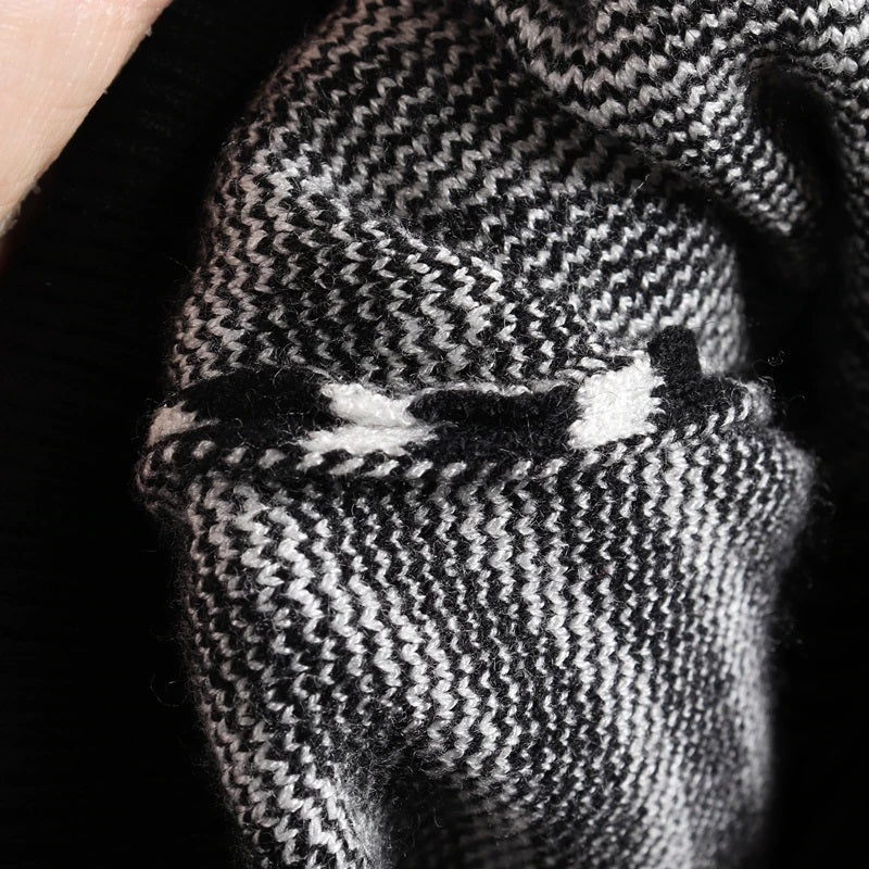 Loose Fit Striped Long Sleeve Knitted Winter Cardigan Sweaters 4