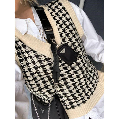 Loose Plaid Knitted Sweater Vest 2
