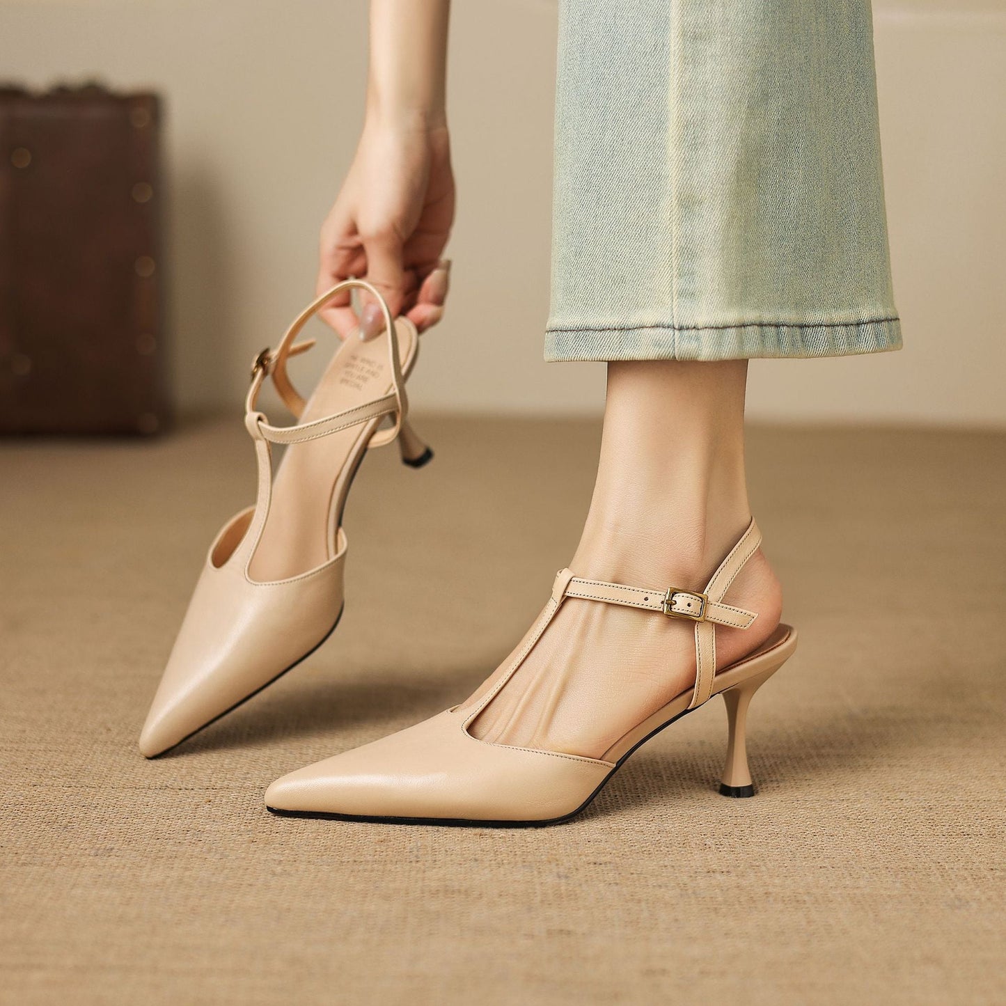 Women's Genuine Leather Pointed-Toe Mary Jane Heels – product view | Hensley London