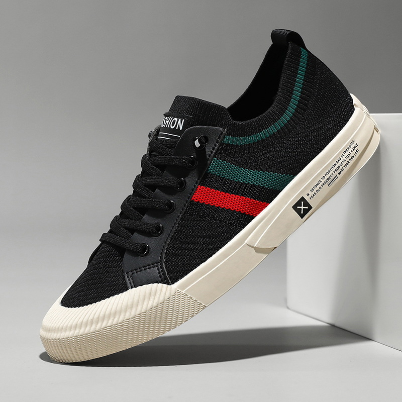 Men's Breathable Mesh Sneakers – close-up view | Hensley London