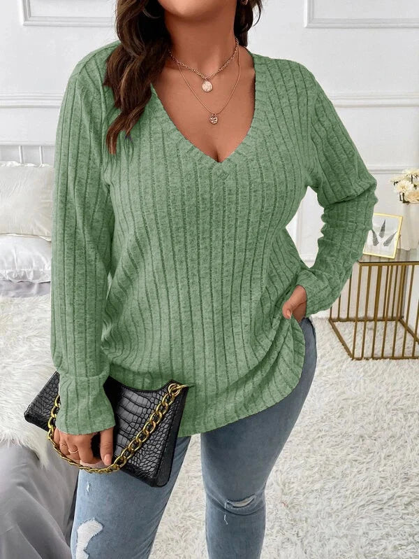 Women's Ribbed V-Neck Long-Sleeve Pullover Top in Light Green – Product view | Hensley London