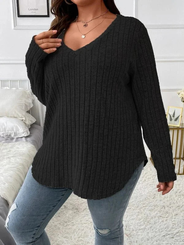 Women's Ribbed V-Neck Long-Sleeve Pullover Top in Black – Product view | Hensley London