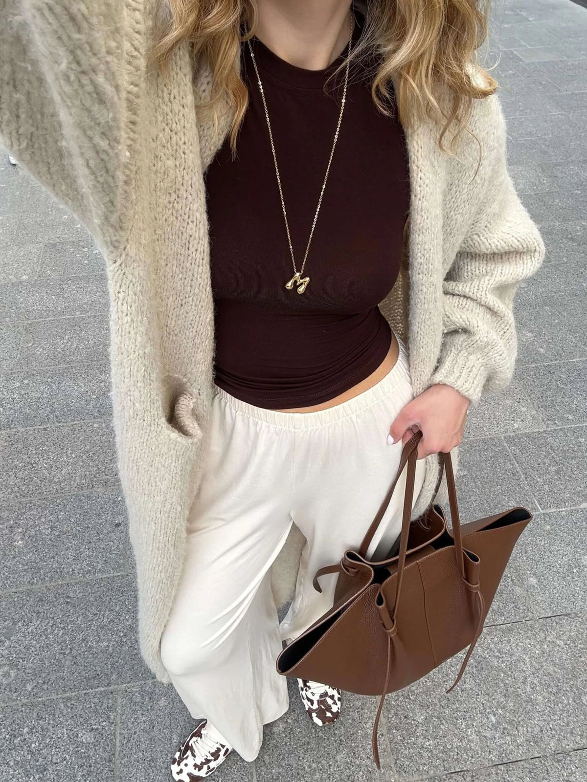 Women's Structured Faux Leather Shopper Tote Bag – Product view | Hensley London