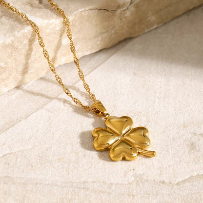 Minimalist 18k Gold Clover Necklace for Women – Hypoallergenic, Waterproof Everyday Jewelry 5
