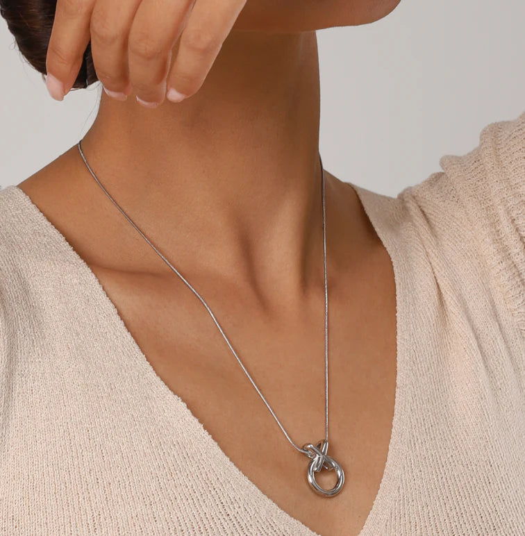 Modern Gold Necklace with Hoop Pendant – Hypoallergenic Stainless Steel, 20-Inch Length, Adjustable Fit 2