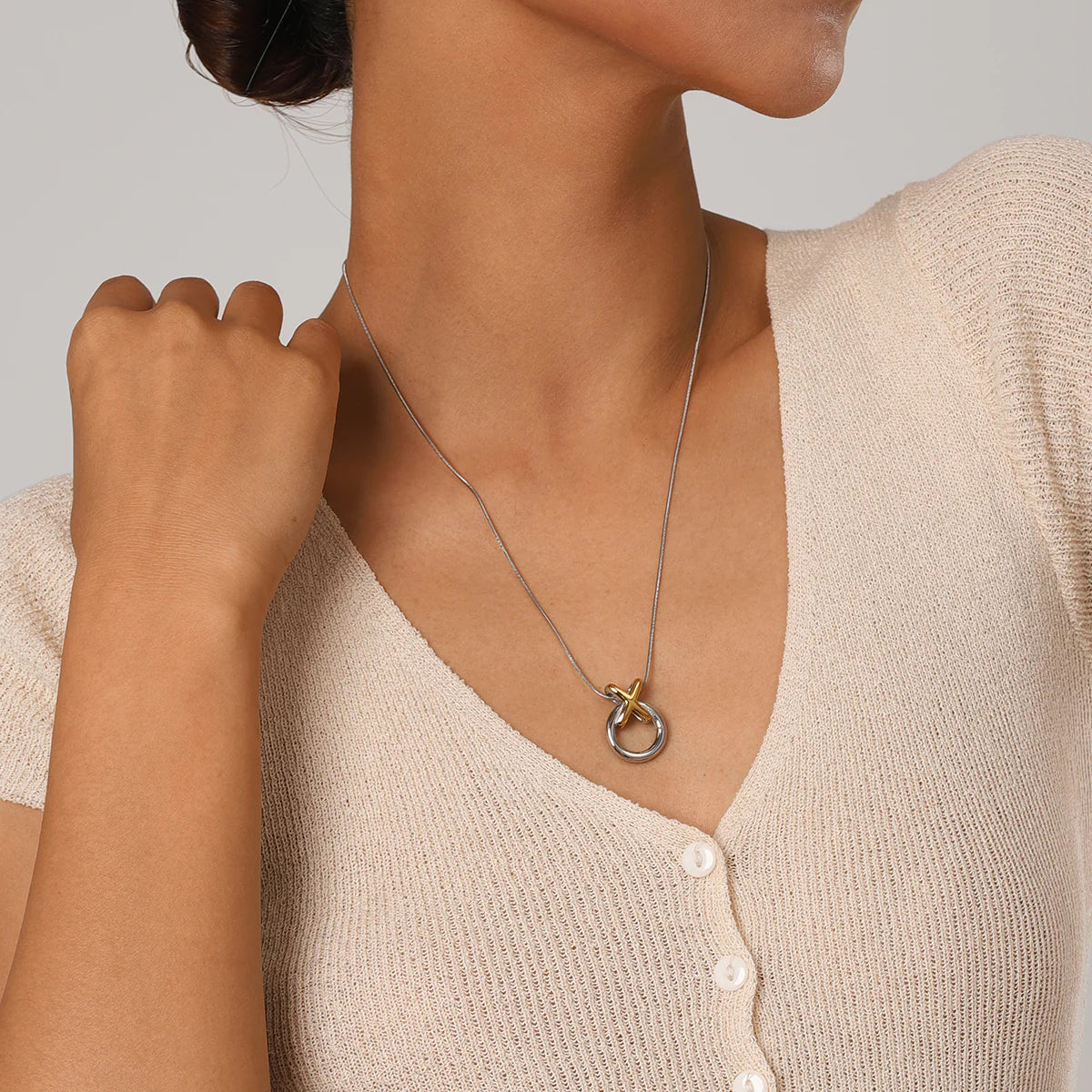 Modern Gold Necklace with Hoop Pendant – Hypoallergenic Stainless Steel, 20-Inch Length, Adjustable Fit 3