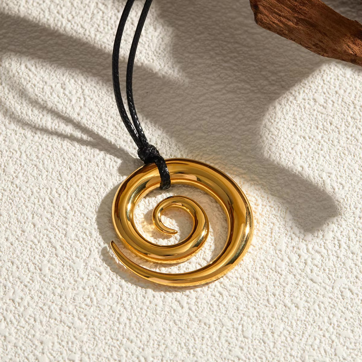 Modern Gold Spiral Pendant Necklace – Hypoallergenic Stainless Steel, 23 Inches, Lightweight and Durable 2