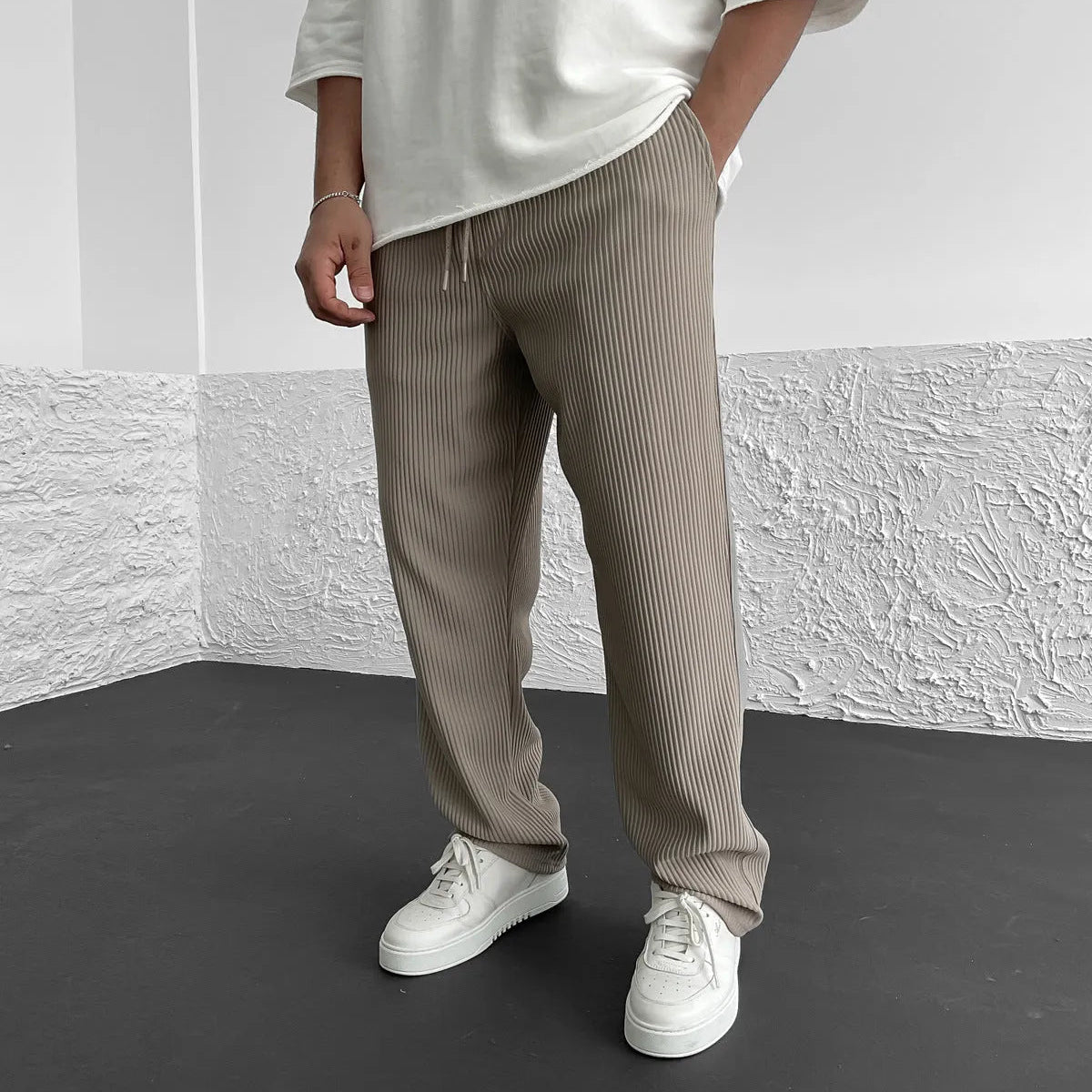 Men's Ribbed Knit Relaxed Straight-Leg Pants – product view | Hensley London