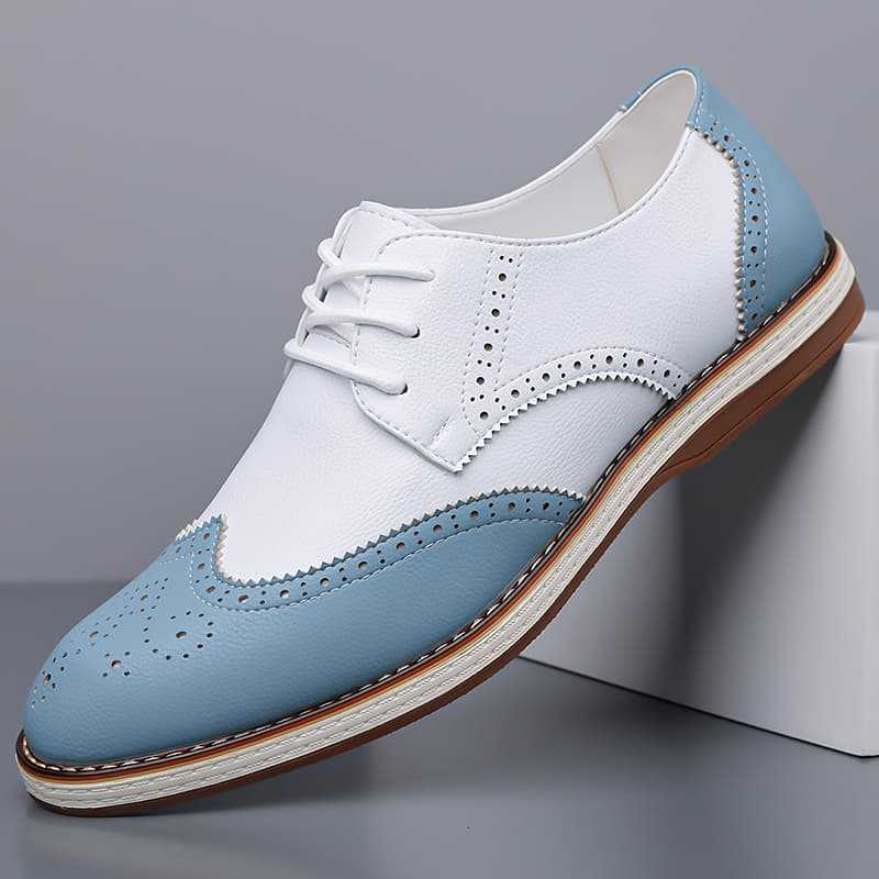 Men's Leather Wingtip Brogue Shoes – sole detail | Hensley London