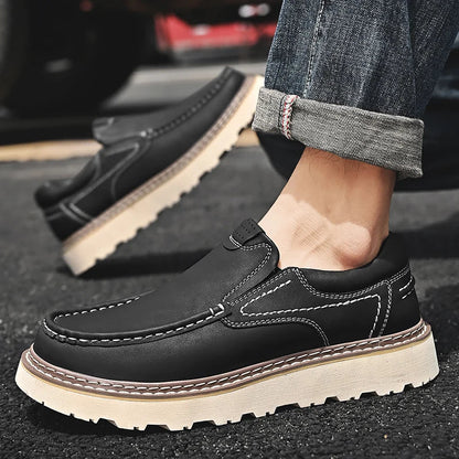 Men's Contrast-Stitch Chunky-Sole Loafers in Black – product view | Hensley London