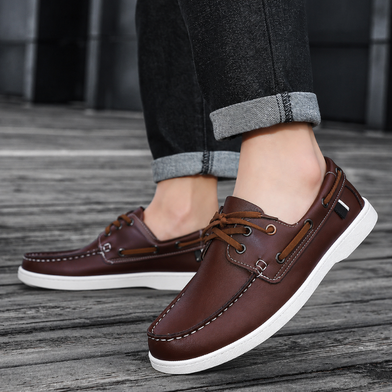 Men's Genuine Leather Lace-Up Boat Shoes – sole detail | Hensley London