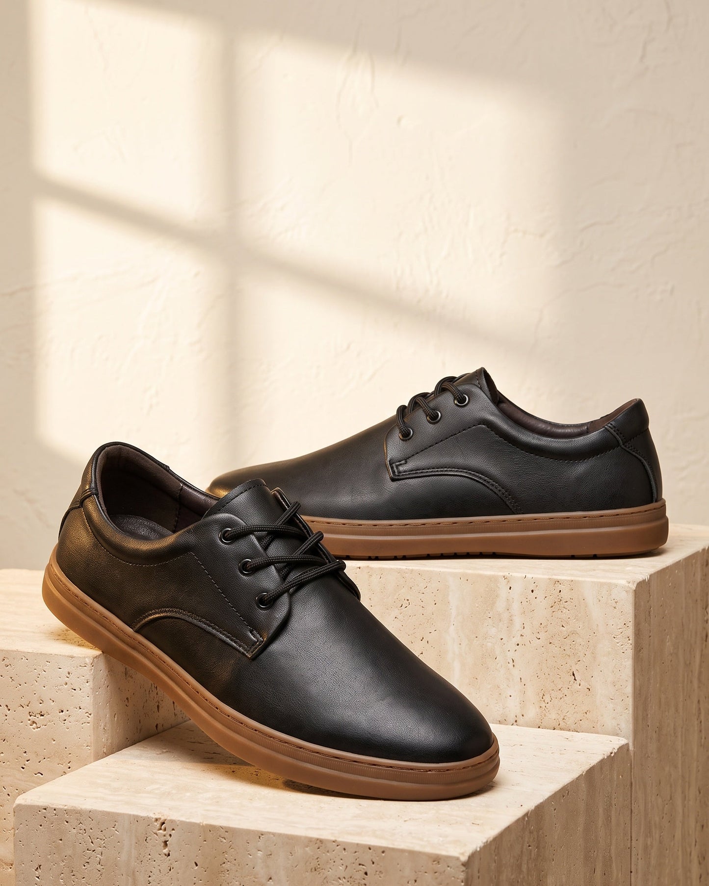 Men's Cowhide Leather Derby Shoes in White – detail view | Hensley London