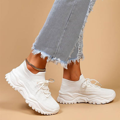 Orthopedic Shoes for Women with Extra Foot Support and Stylish Design 2