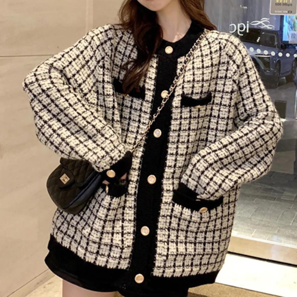 Oversized Retro Plaid Sweater Jacket 1