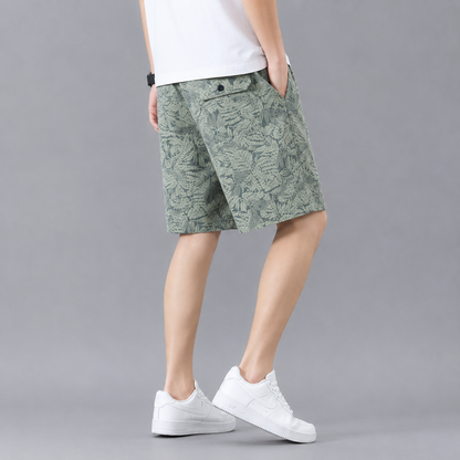 Men's Lightweight Tropical Print Shorts – fabric detail view | Hensley London