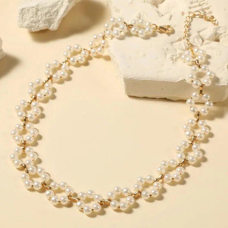 Pearl Floral Daisy Choker Necklace for Women with Golden Accents – Adjustable 36+5cm Elegant Jewelry 2