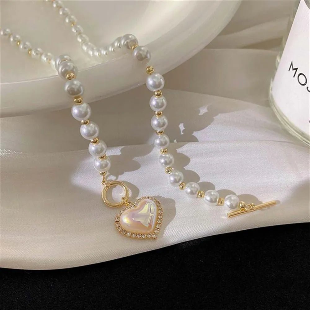 Pearl Heart Clasp Choker Necklace for Women – Elegant Faux Pearl Jewelry with Rhinestone Accents