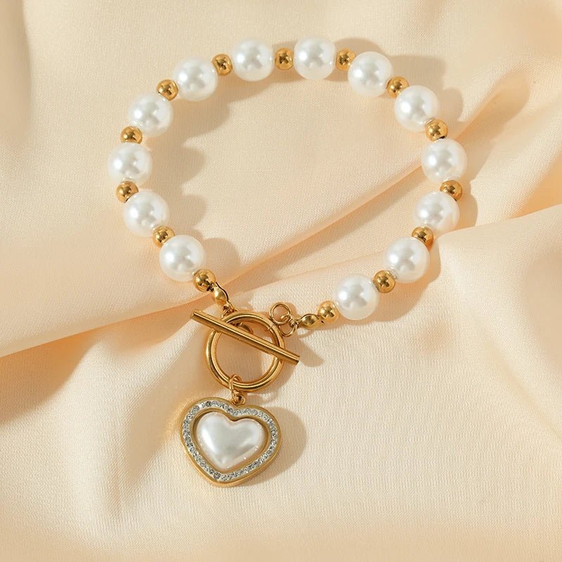 Pearl Heart Clasp Choker Necklace for Women – Elegant Faux Pearl Jewelry with Rhinestone Accents