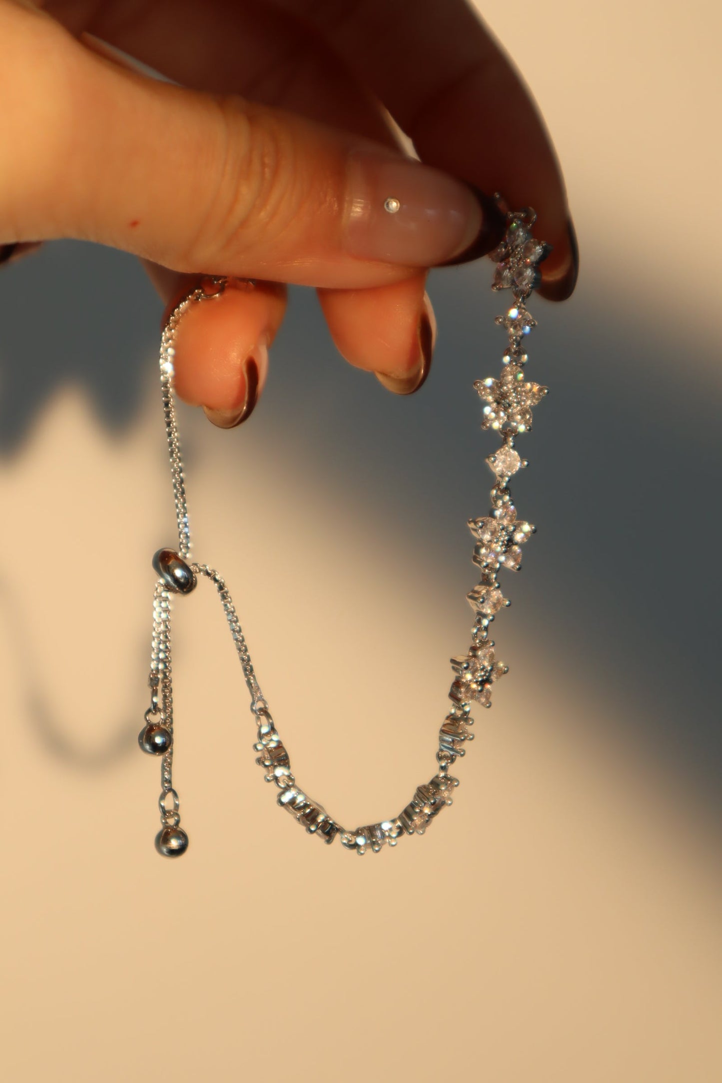 Unisex Flower Bracelet Platinum Plated Zirconia Diamonds - 3