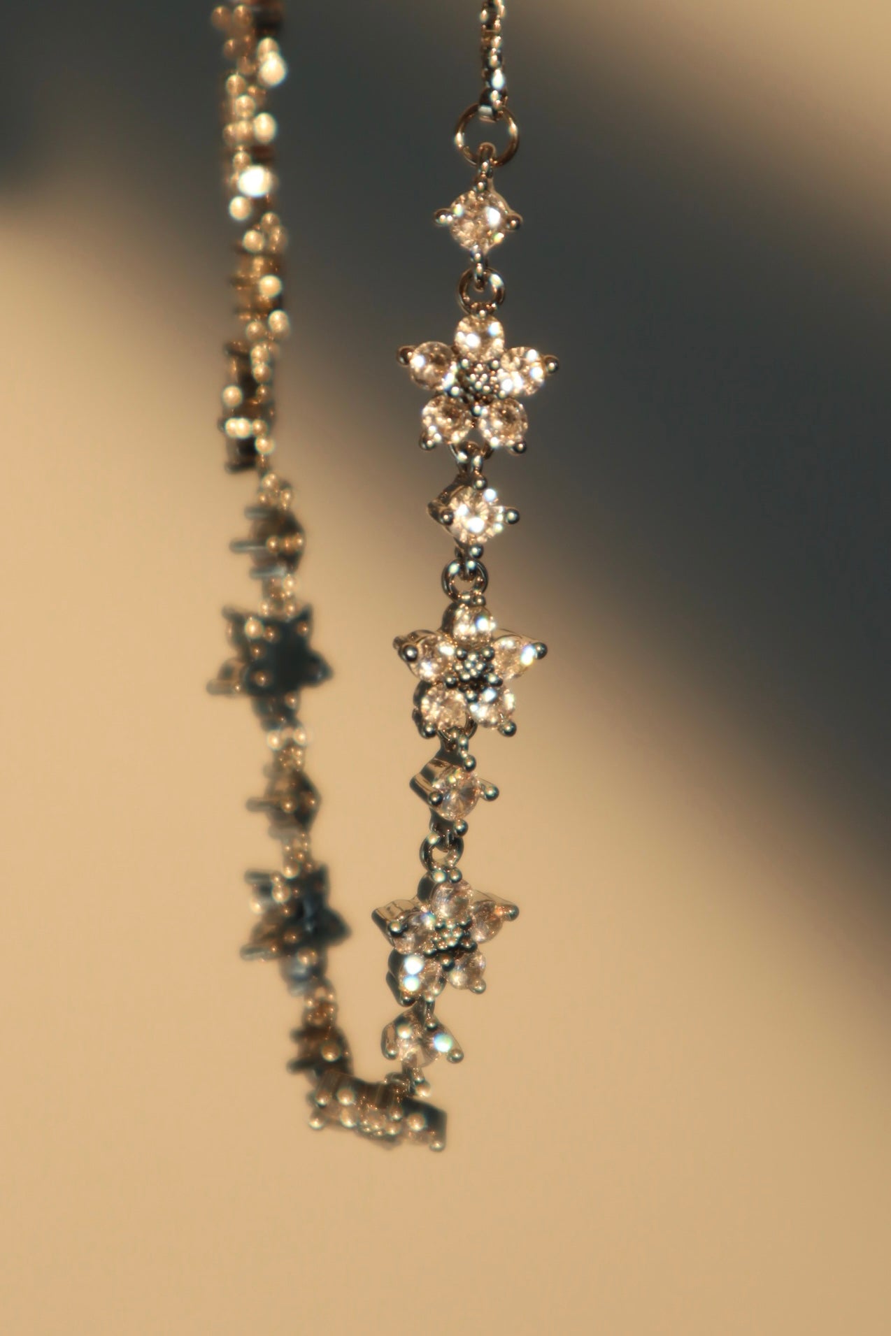 Unisex Flower Bracelet Platinum Plated Zirconia Diamonds - 6