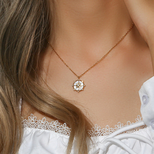 Polaris Gold Necklace with Diamond Simulants – Waterproof 18K Gold Pendant 1