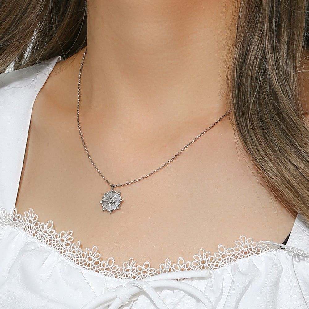Polaris Gold Necklace with Diamond Simulants – Waterproof 18K Gold Pendant 5