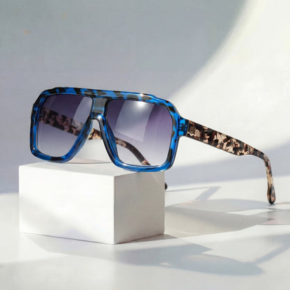 Women's Retro Gradient Sunglasses in Blue – front view | Hensley London