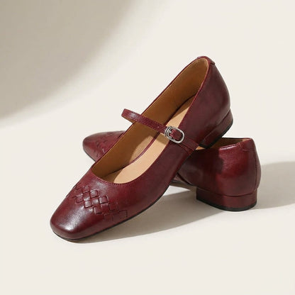 Women's Woven Leather Mary Jane Flats in Wine – heel detail view | Hensley London