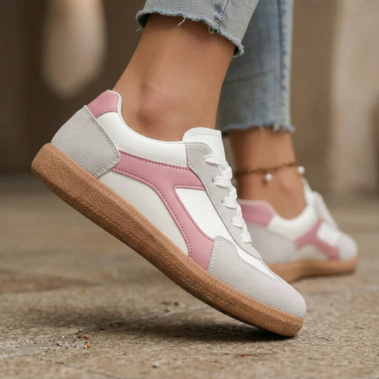 Women's Leather Low-Top Orthopedic Sneakers – front view | Hensley London