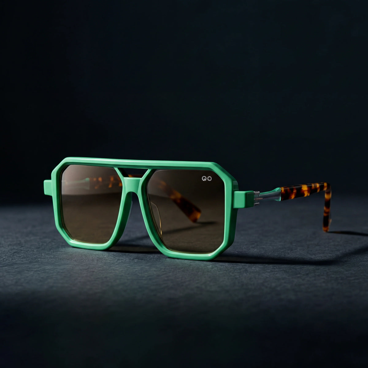 Oversized Geometric Sunglasses – product view | Hensley London