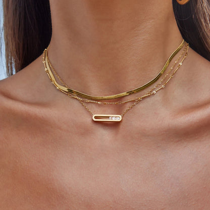 Sculpted Gold Pendant Necklace with Hypoallergenic Gold Chain – Minimalist Jewelry for Everyday Wear 2