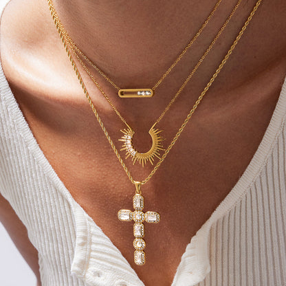 Sculpted Gold Pendant Necklace with Hypoallergenic Gold Chain – Minimalist Jewelry for Everyday Wear 4