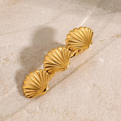 Seashell Gold Hair Clip – Hypoallergenic, Waterproof, and Stylish Ocean-Inspired Accessory 7