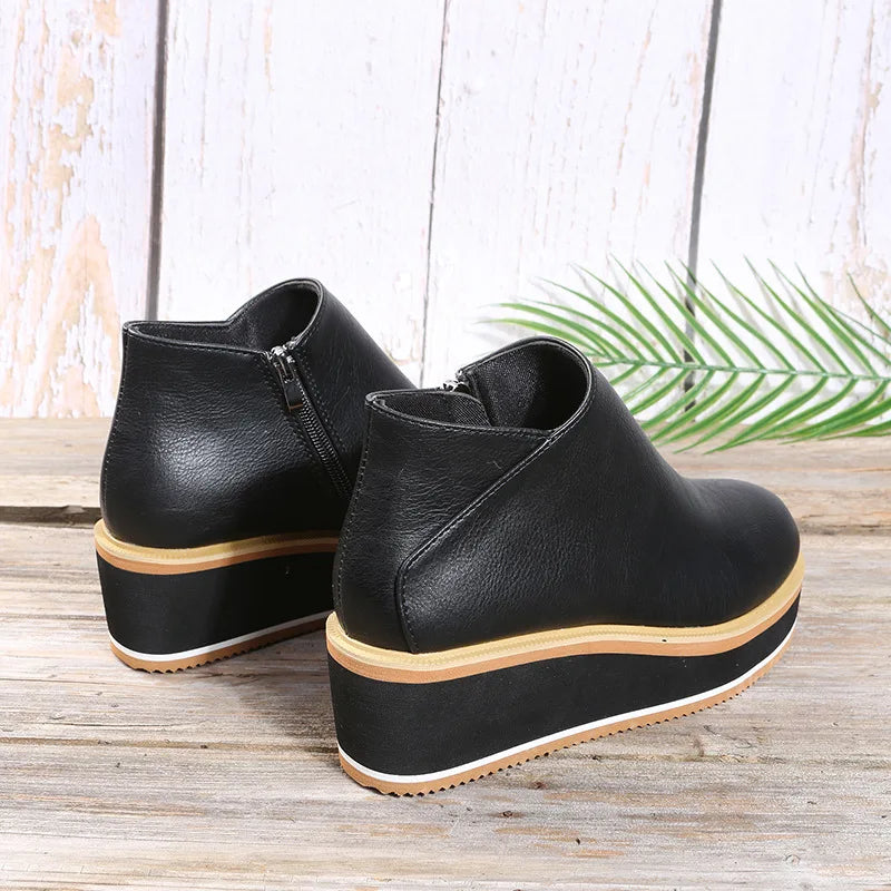 Women's Faux Leather Side-Zip Wedge Ankle Boots – Product view | Hensley London