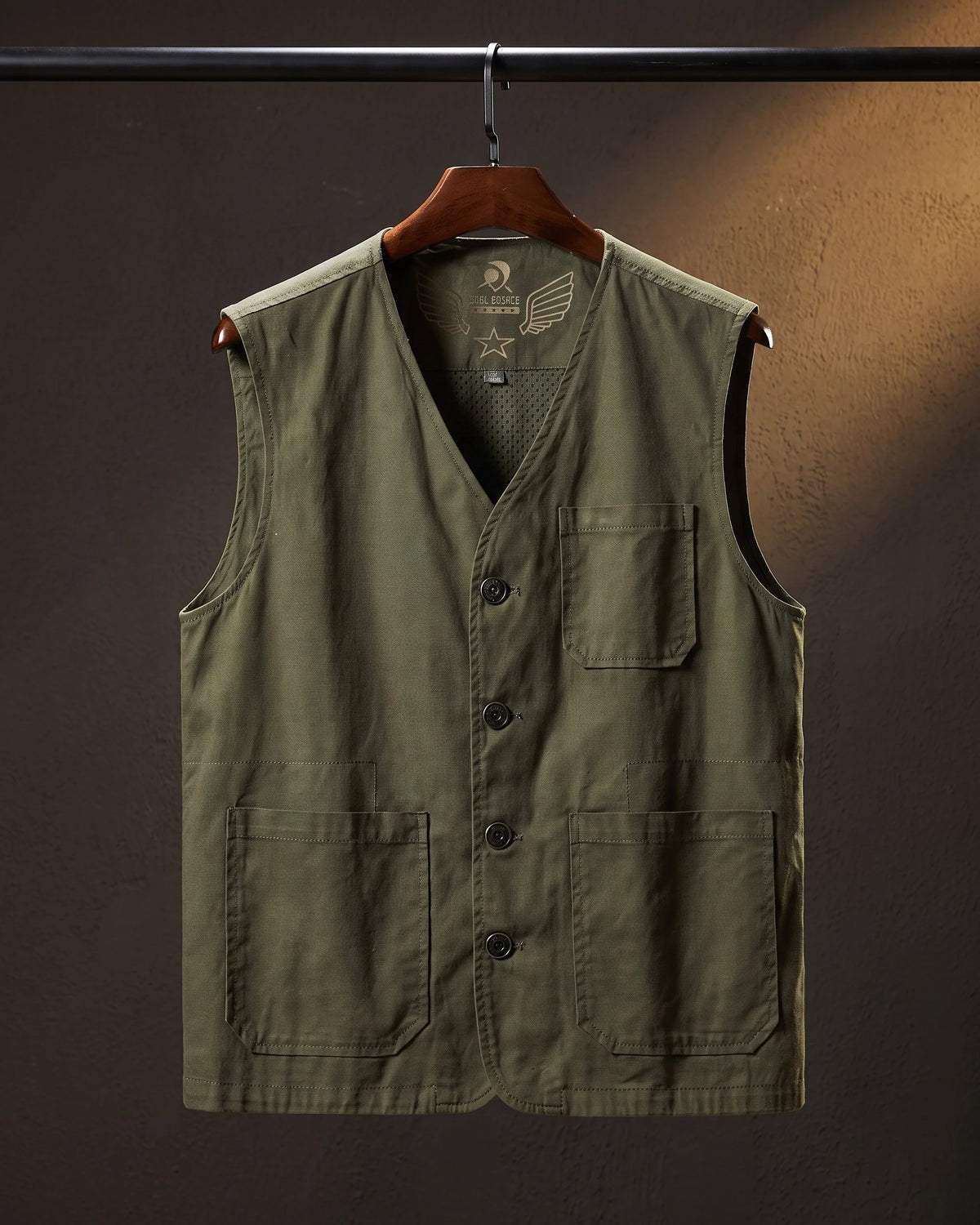 Men's Button-Front Multi-Pocket Utility Vest in Army Green – product view | Hensley London