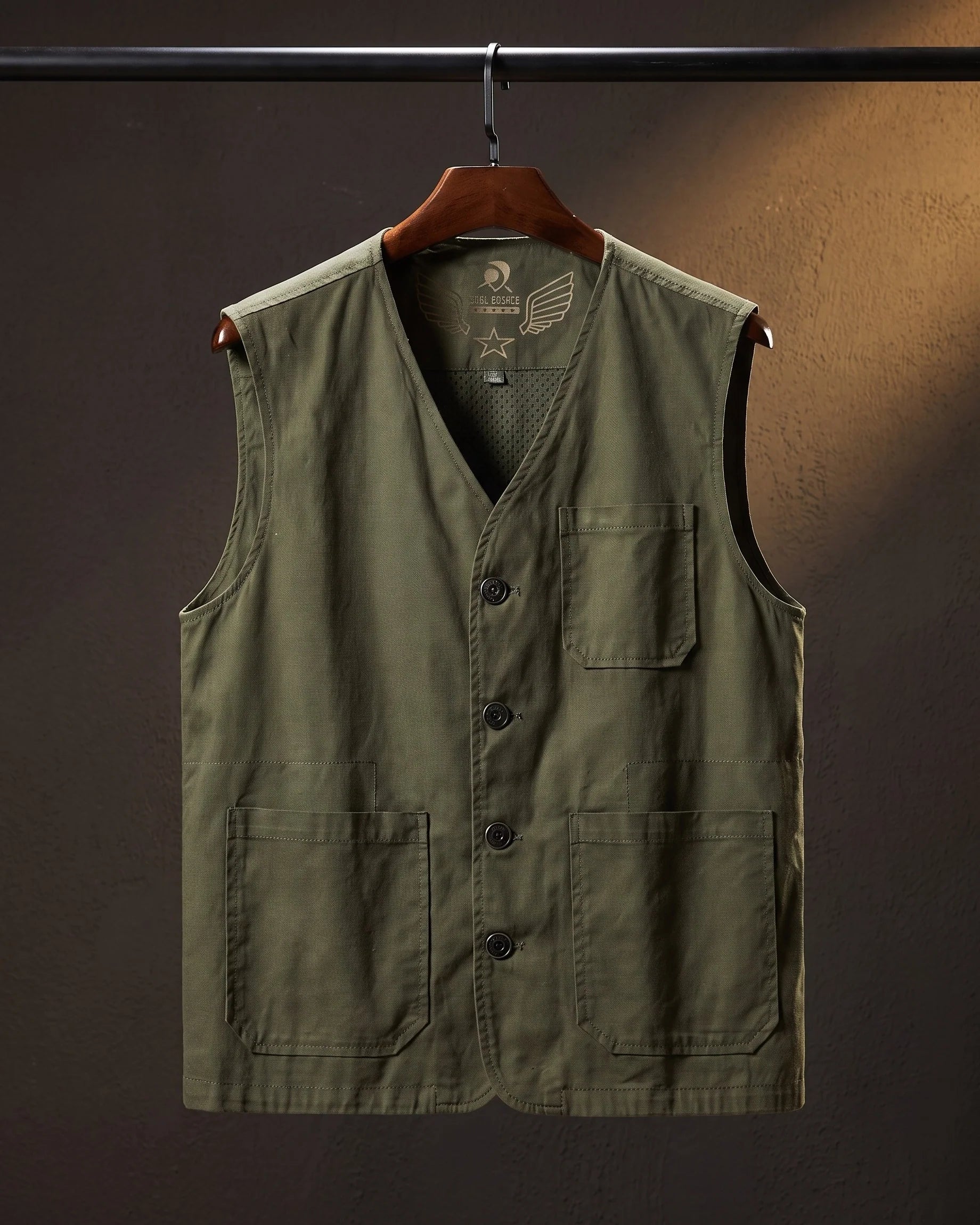 Men's Button-Front Multi-Pocket Utility Vest in Army Green – product view | Hensley London