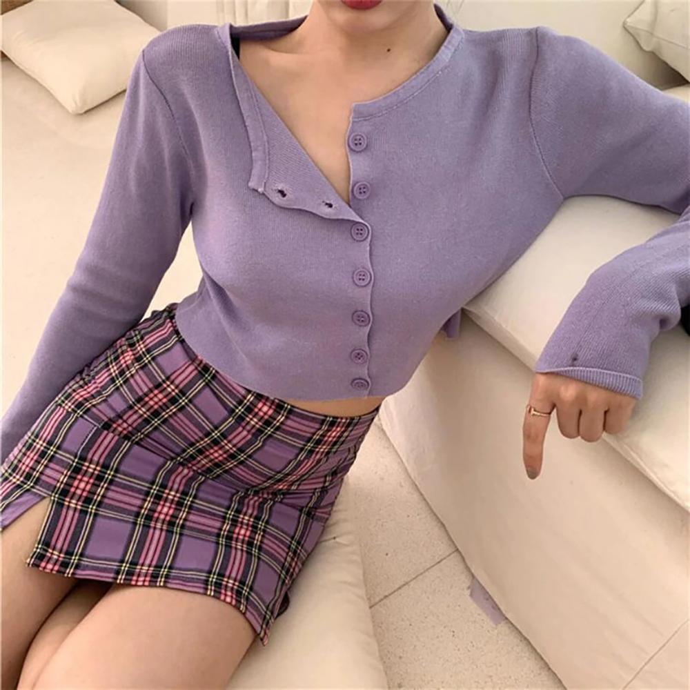 Striking Knitted Crop Top Long Sleeve Sweater 10