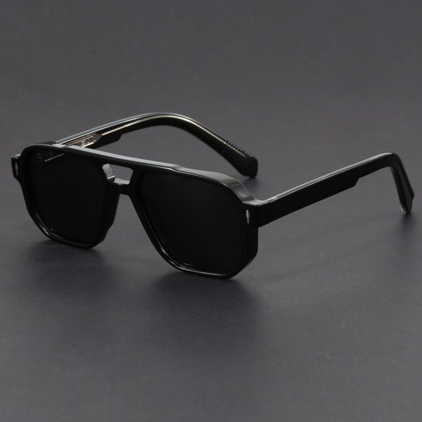 Women's Classic Aviator Sunglasses – front view | Hensley London