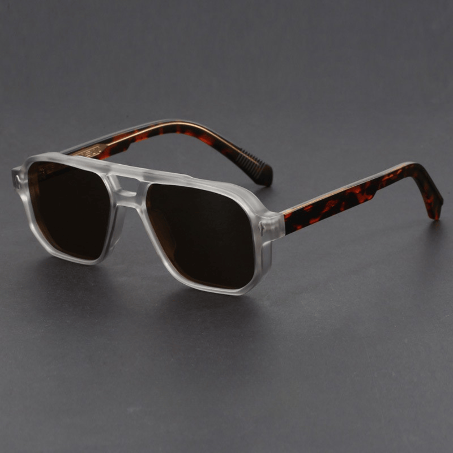 Women's Classic Aviator Sunglasses – angle view | Hensley London
