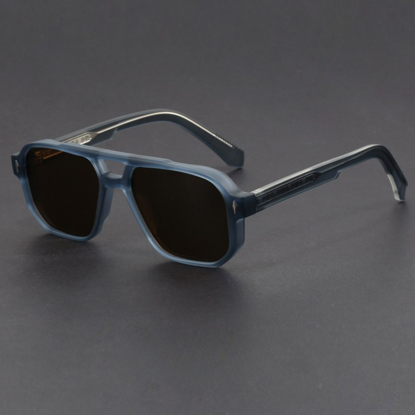 Women's Classic Aviator Sunglasses – lifestyle view | Hensley London