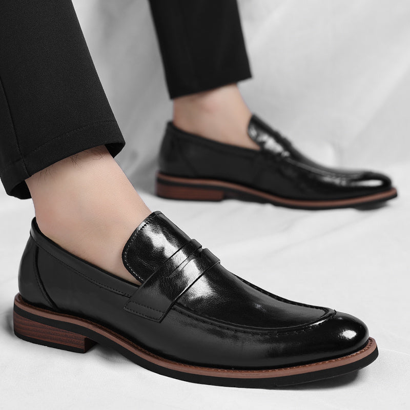 Men's Italian Leather Penny Loafers – sole and heel detail | Hensley London