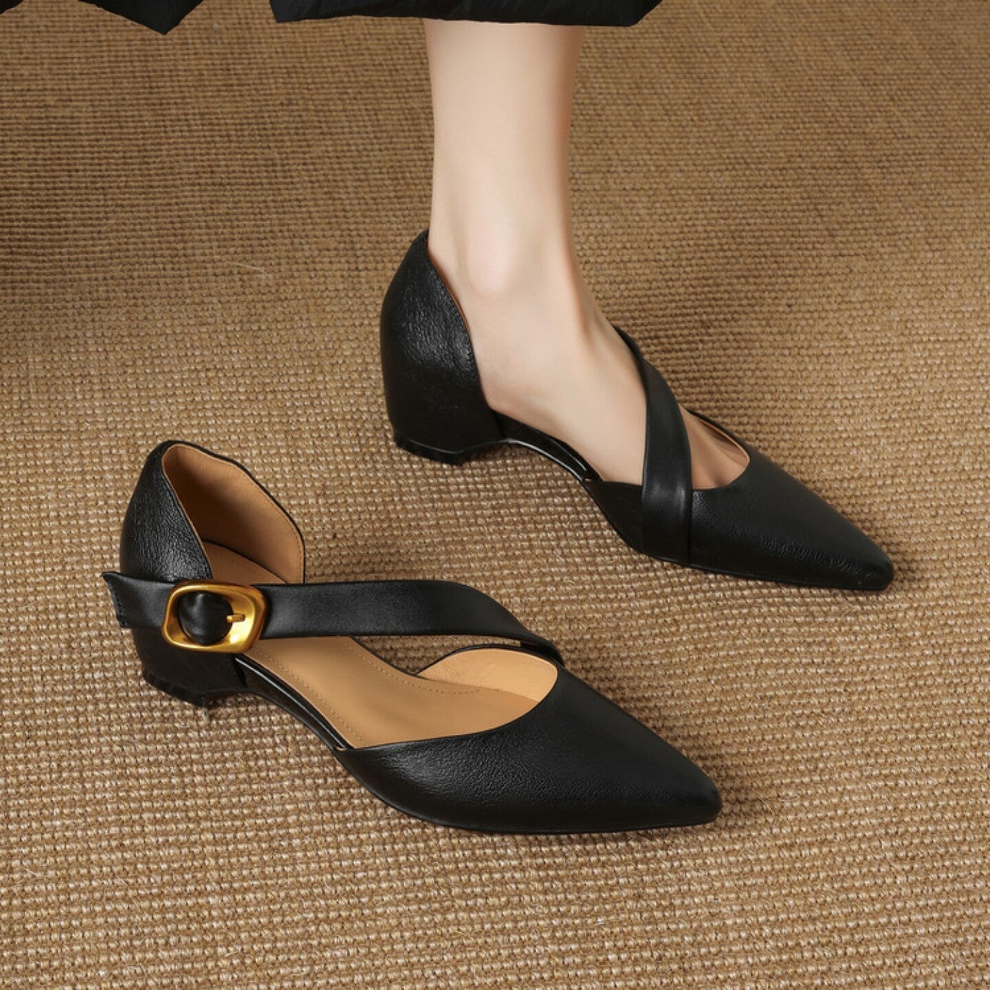Women's Leather d'Orsay Pointed-Toe Pumps - heel view | Hensley London