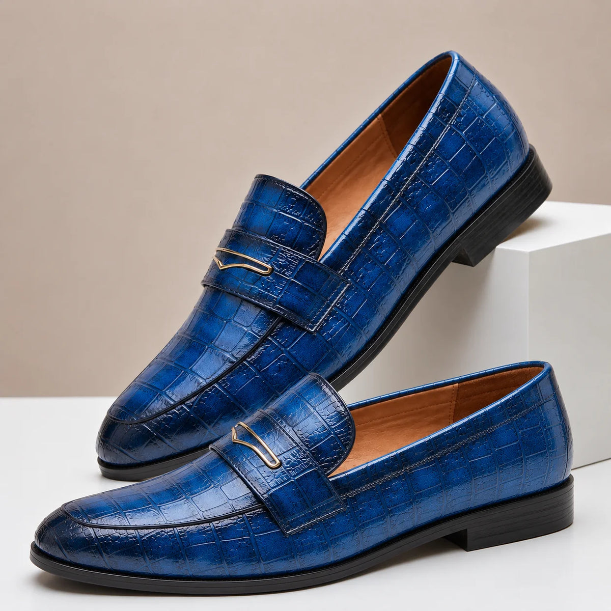 Men's Croc-Embossed Slip-On Loafers – product view 3