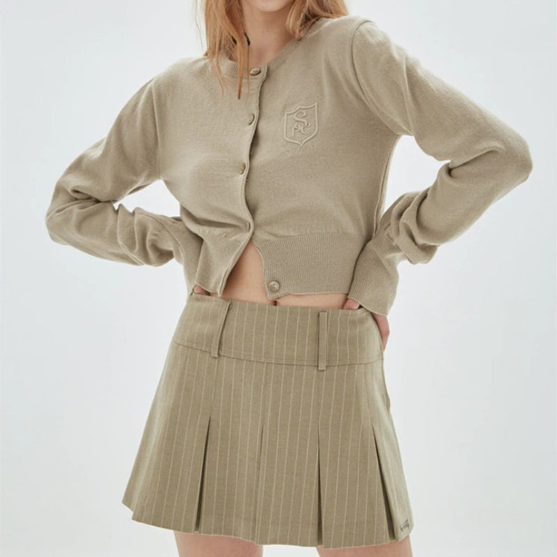 Vintage Pleated High Waist Skirts and Long Sleeve Sweater Tops 1