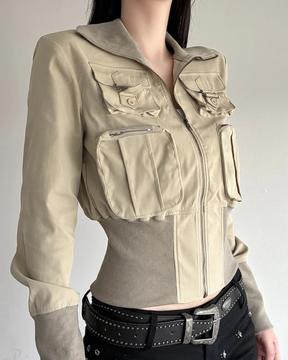 Vera Women's Fitted Jacket | Ribbed Design with Pockets 2